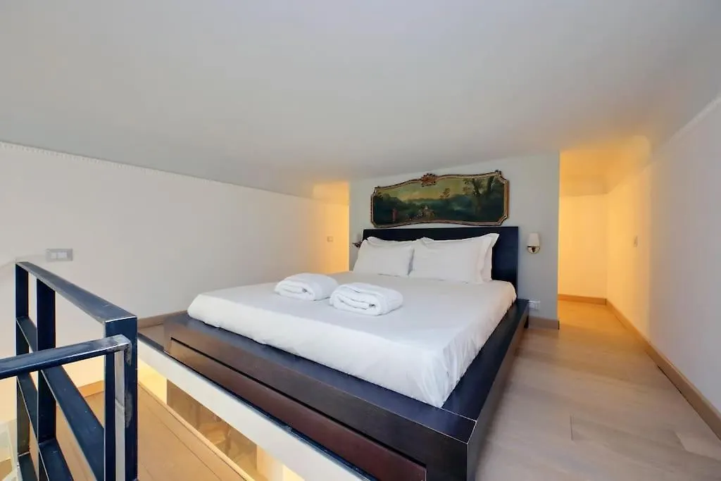 Bright Flat With Wonderful Views In The Centre Apartment Rome Italy