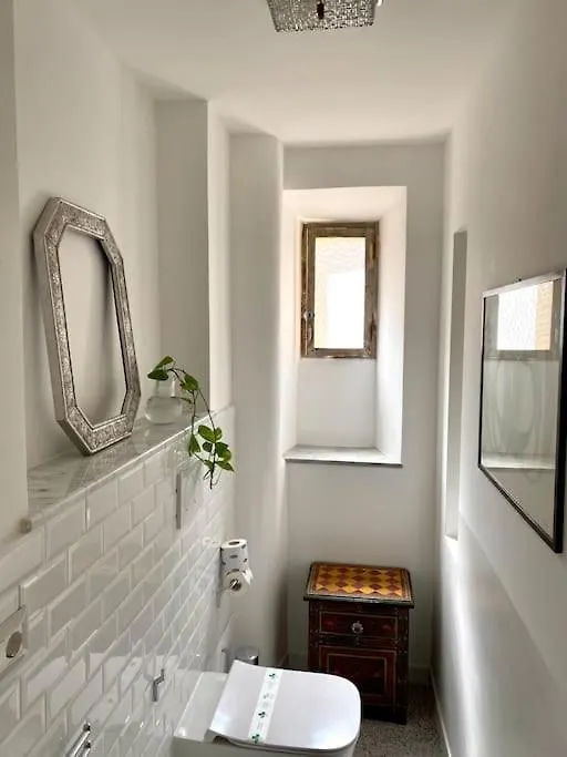 Bright Flat With Wonderful Views In The Centre Apartment Rome