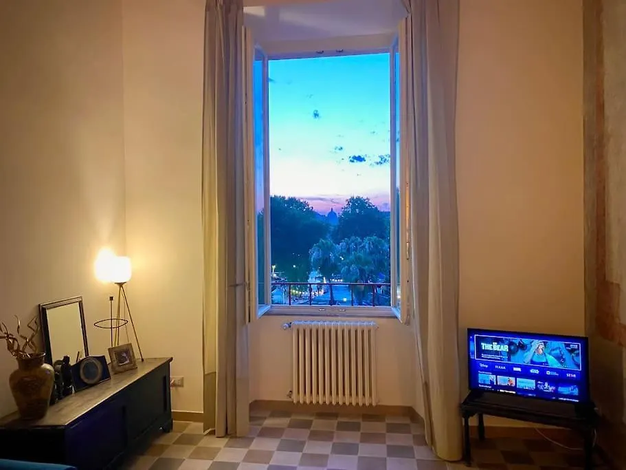 Bright Flat With Wonderful Views In The Centre Apartment Rome